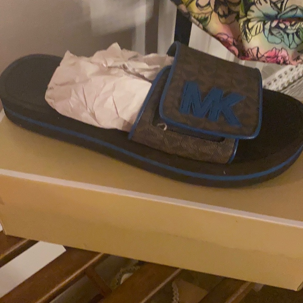 Michael Kors Slides